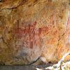 Pinturas rupestres de paredão da Gruta das Araras, Serranópolis - GO